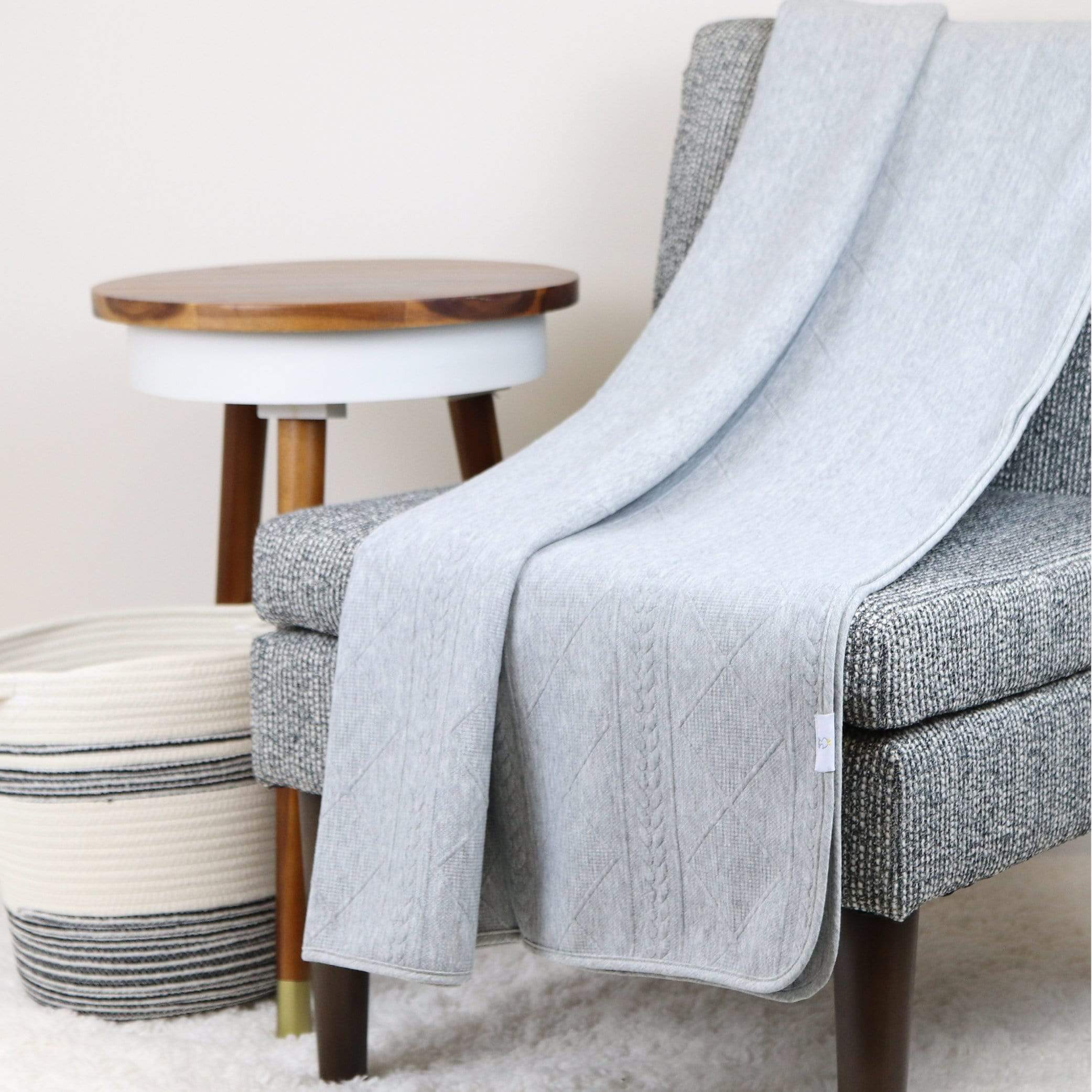 Goosewaddle Knit Throw - Image 4