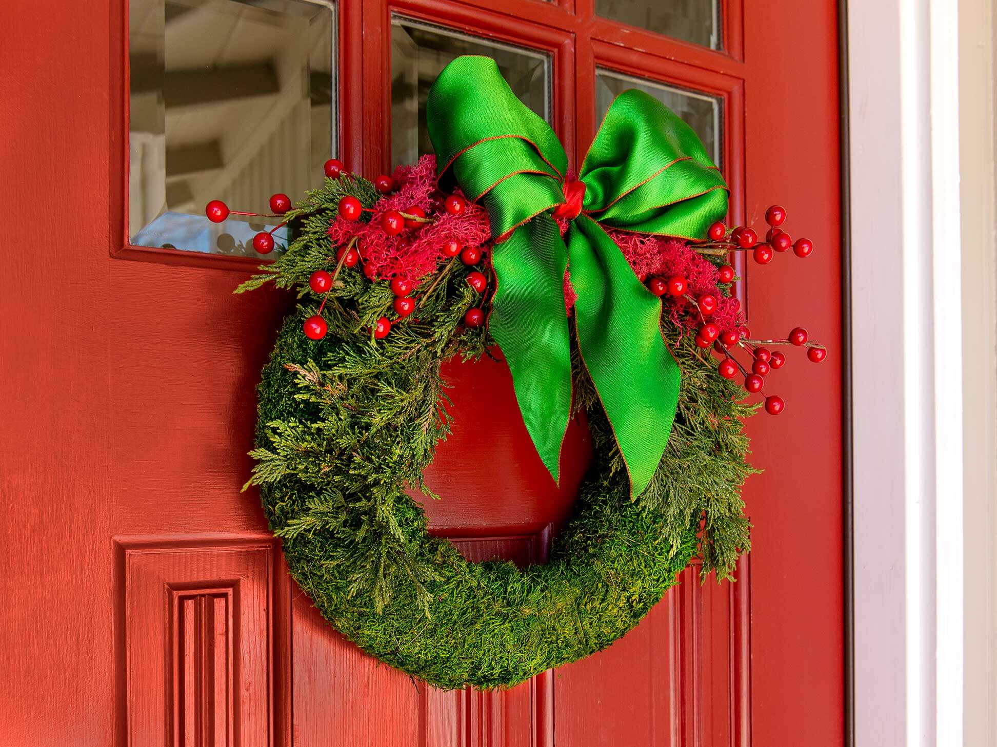 Sheet Moss Wreath 18” - Image 2